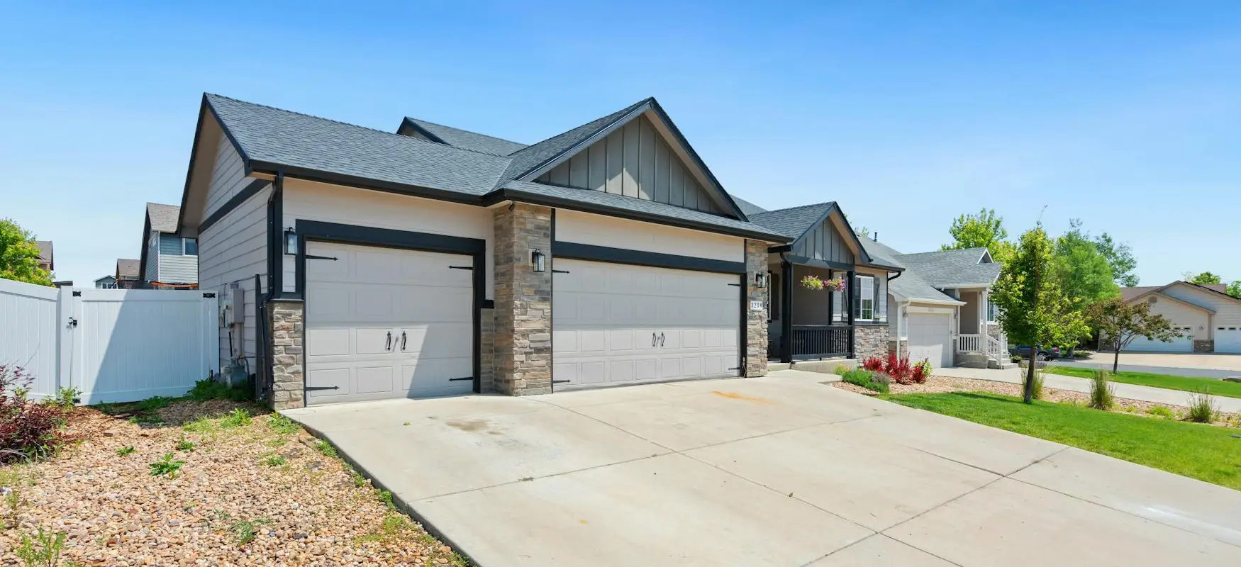 Modern House With Two Garages