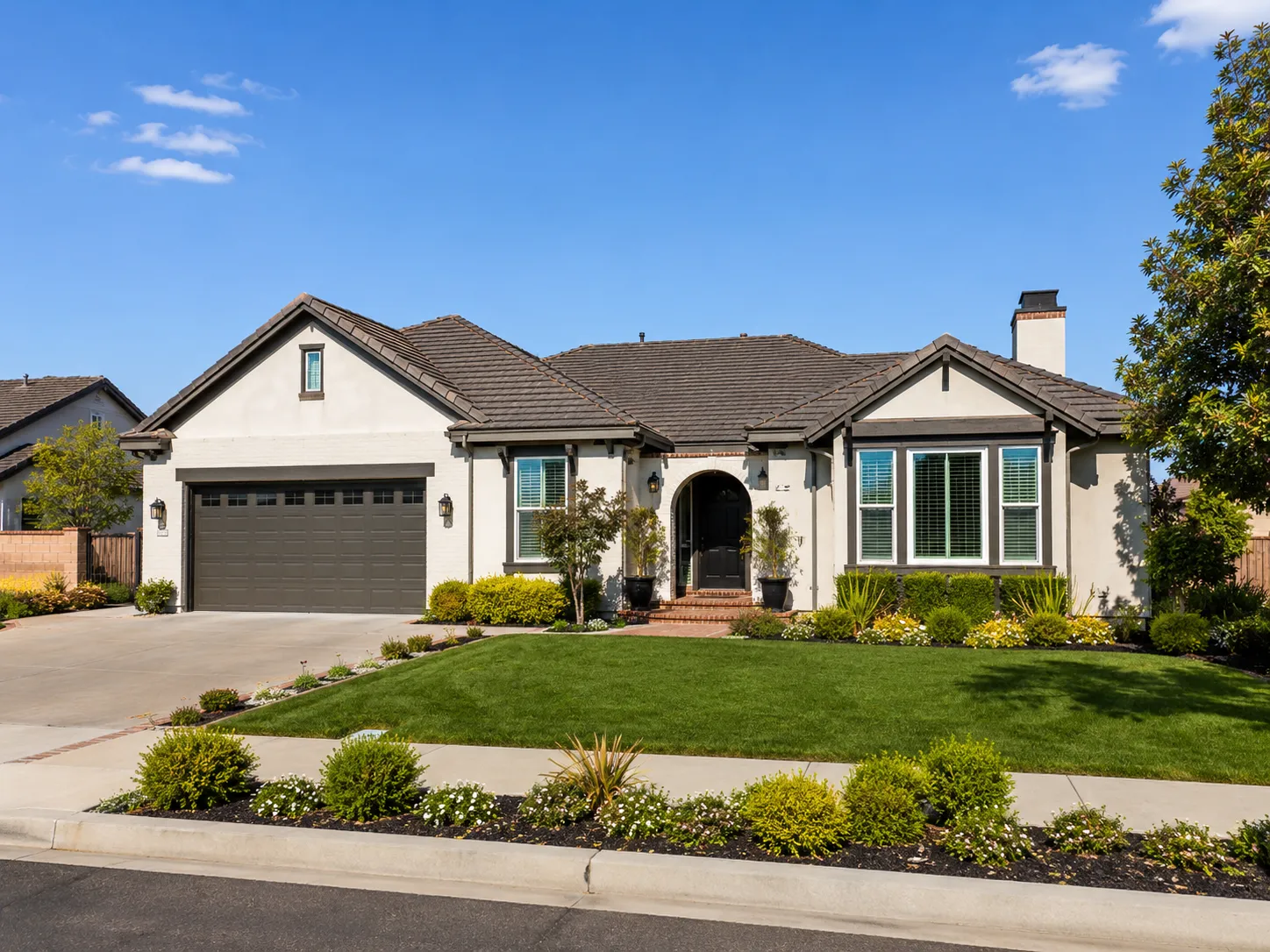 Sell my house fast in Tustin CA with local cash home buyers